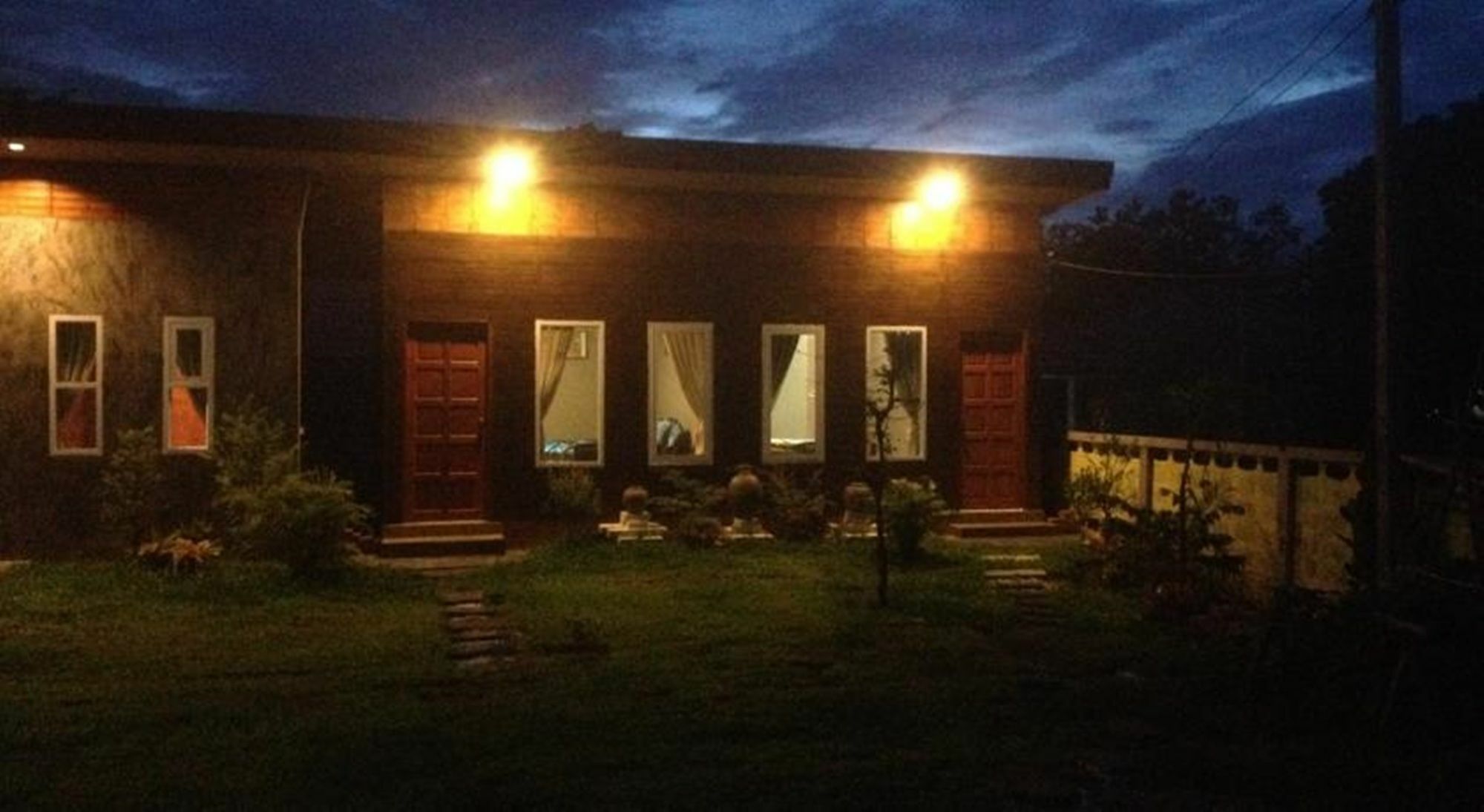Milin Guesthouse Чианграй Экстерьер фото